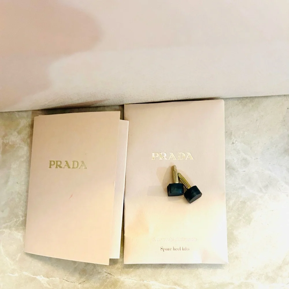 Prada  ⭐️Black Strappy Patent leather Heels 7.5 - Picture 14 of 16